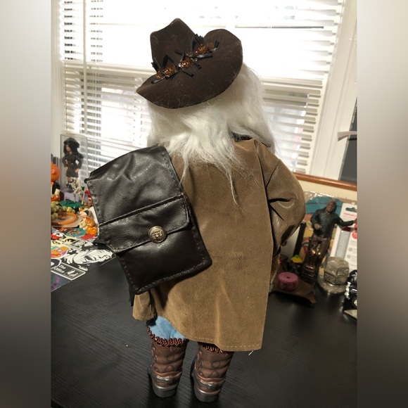 Cowboy Santa Figure - Picture 4 of 12